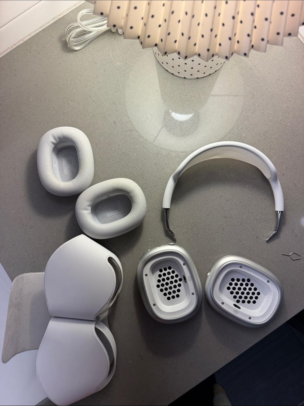 Apple AirPods Max - Picture 6 of 6